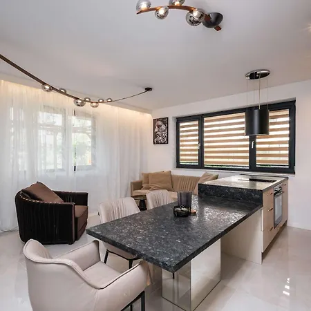 Luxury 2bd Retreat In Krastova Vada By Flаt Mаnаgеr Apartament *