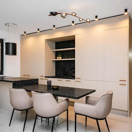 Luxury 2bd Retreat In Krastova Vada By Flаt Mаnаgеr Apartament